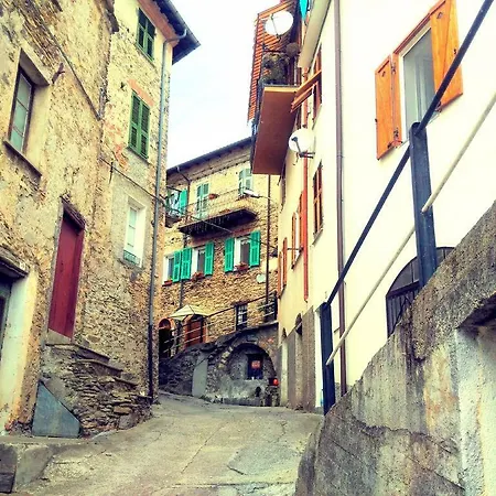 Tatil Evi Casa Lavanda Pornassio